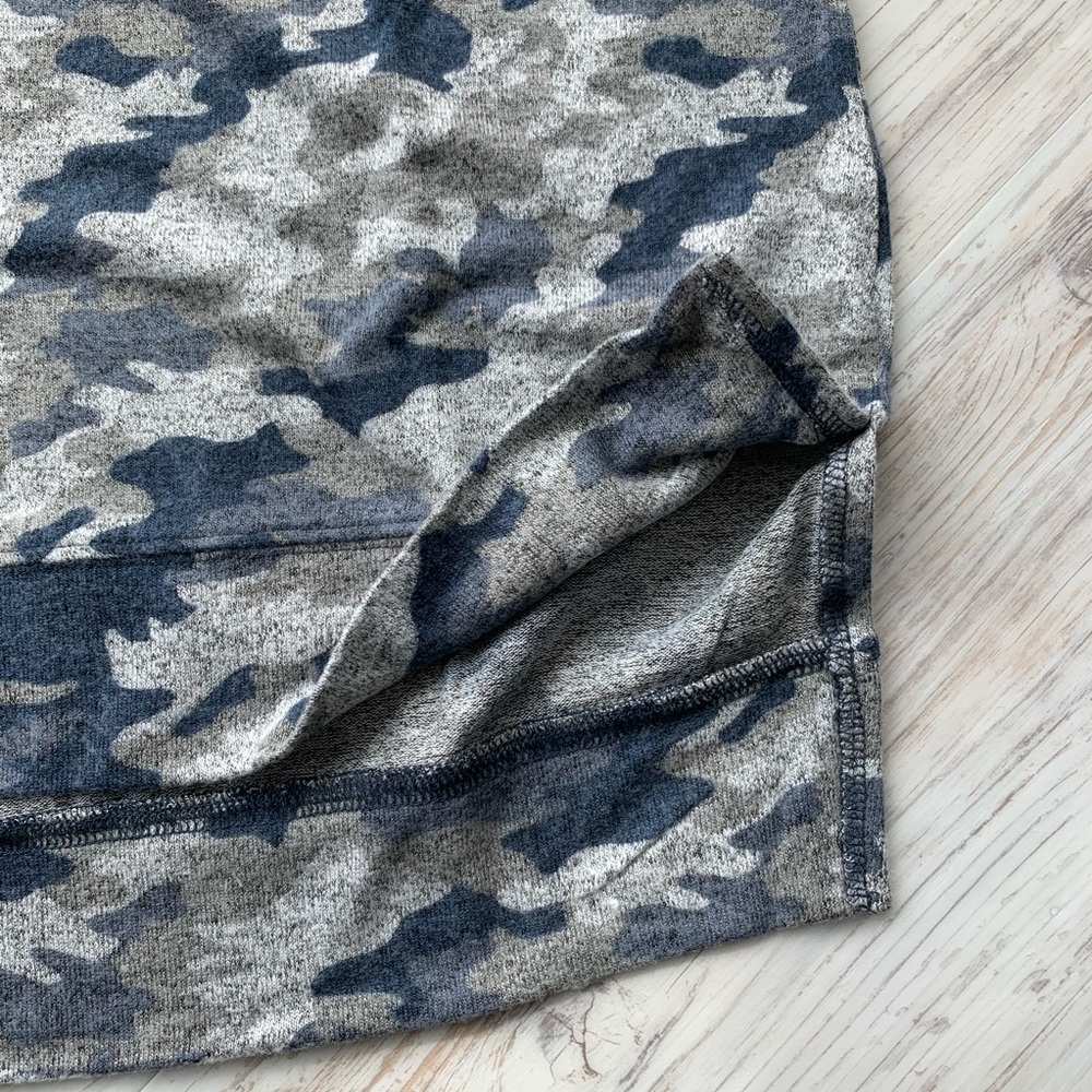 BP. NWT Cozy top women’s size small camo - Picture 5 of 7